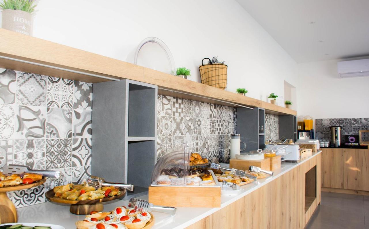 Casa Blu Boutique Hotel "By Checkin" Adults Only ヘルソニソス エクステリア 写真